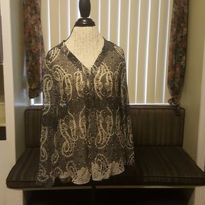 Rose & Olive black, grey, & white tunic top